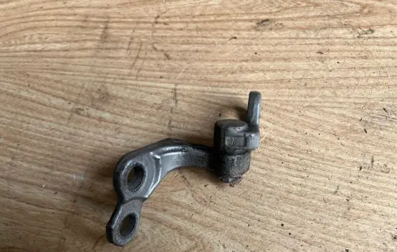 Ford C-MAX I Rear door upper hinge