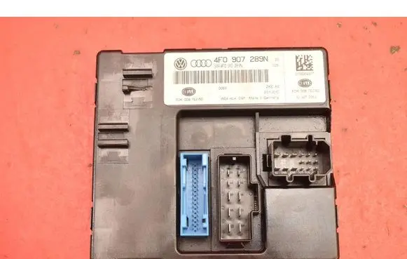 Audi A6 Allroad C6 Comfort/convenience module 4F0907289N