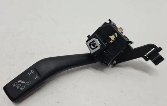 Volkswagen Golf V Indicator stalk 1K0953513E
