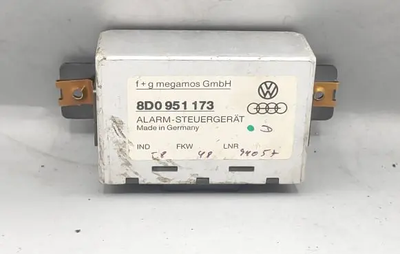 Audi A4 S4 B5 8D Other control units/modules 8D0951173