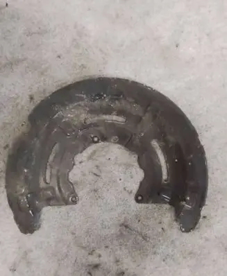 Renault Master III Rear brake disc plate dust cover 441510001R