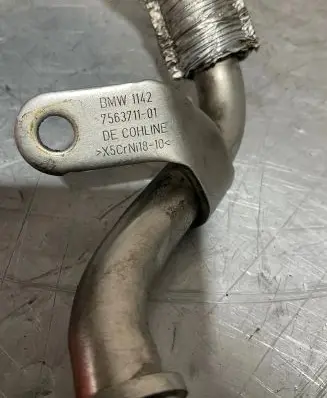 BMW 5 E60 E61 Turbo turbocharger oiling pipe/hose 7563711