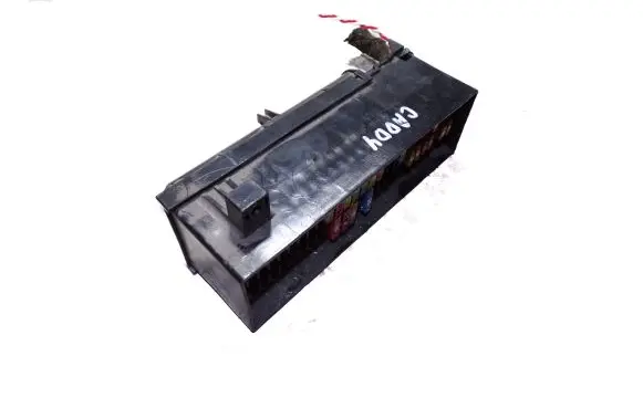 Volkswagen Caddy Fuse module 2K6970