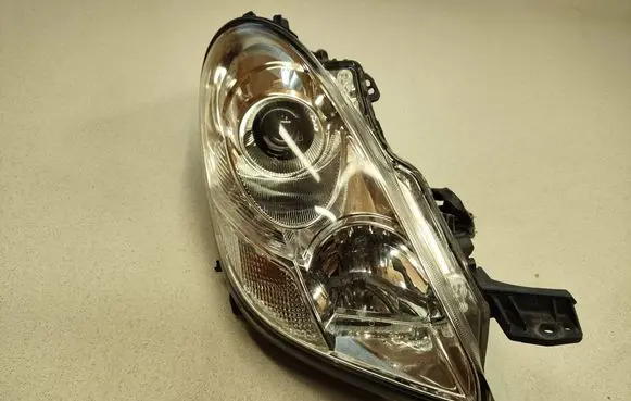 Peugeot iOn Headlight/headlamp P4905