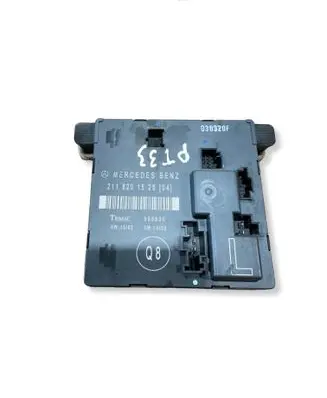 Mercedes-Benz E W211 Door control unit/module 2118201526 030320F 356805