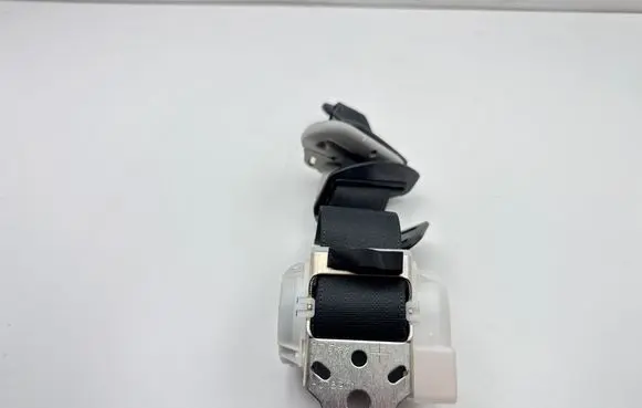 Toyota Yaris Rear seatbelt H073901 Z317