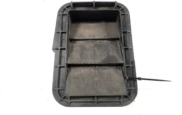 Toyota RAV 4 (XA30) Fender grill 62940-16060