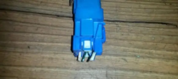Nissan Primera Other relay 252308f800 4ra940010-65