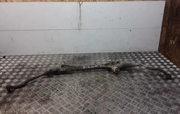 Toyota Auris 150 Steering rack F8000009216