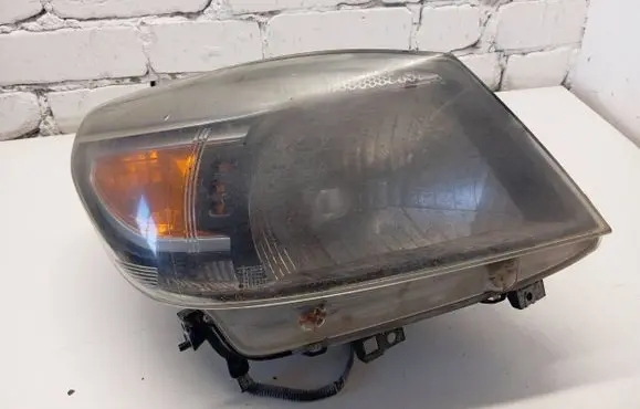 Ford Ranger Headlight/headlamp UD2D51030 KT076