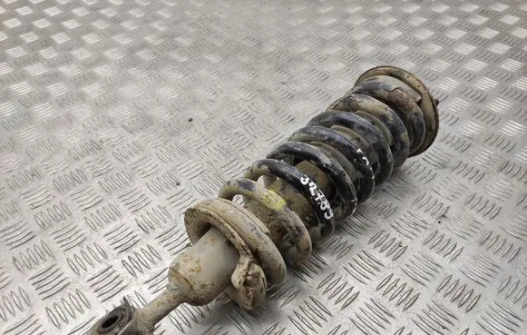 Nissan Pathfinder R51 Front shock absorber/damper