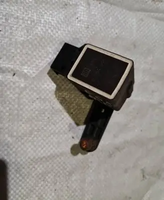 BMW 5 E60 E61 Headlight/headlamp level sensor 6784695