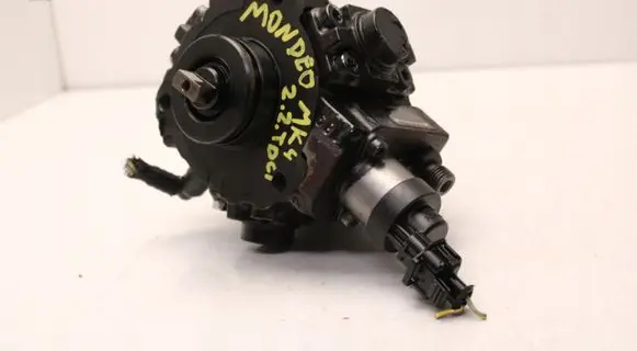 Ford Mondeo MK IV Fuel injection high pressure pump 0445010139