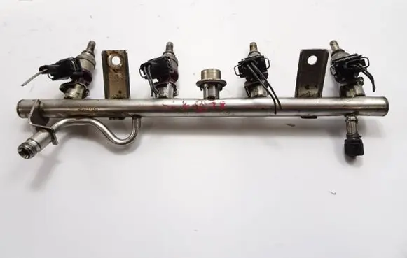 Mercedes-Benz SLK AMG R171 Fuel injector A2710780023