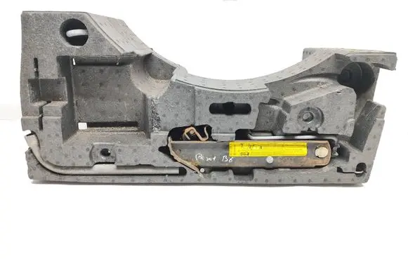 Volkswagen PASSAT B6 Tool box 3C5012115C