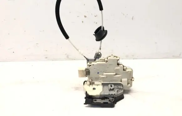 Audi Q7 4L Rear door lock 3C4839015C