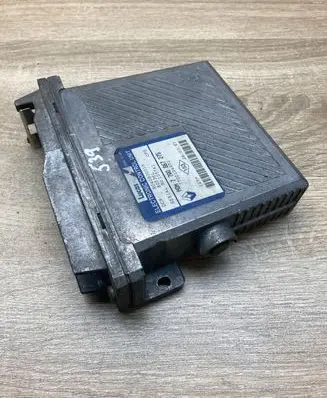 Renault Megane I Engine control unit/module ECU 7700867275 R04080001H