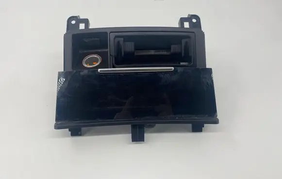Audi Q7 4L Ashtray (front) 4L0857951 4L0857965
