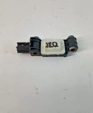 Audi A3 S3 A3 Sportback 8P Airbag deployment crash/impact sensor 8E0959651A