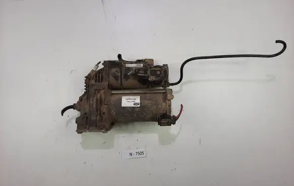 Land Rover Discovery 3 - LR3 Air suspension compressor/pump BH3219G525DE