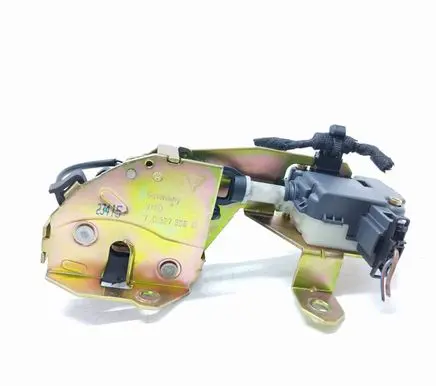 Volkswagen Touareg I Tailgate/trunk/boot lock/catch/latch 7L0827506D
