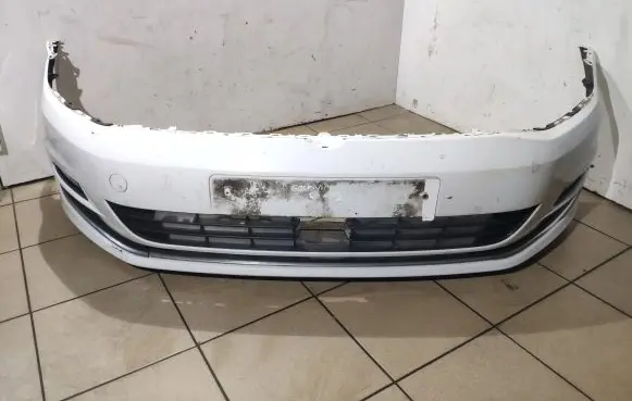 Volkswagen Golf VII Front bumper 5G0807217BN 5G0941661D