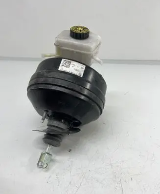 BMW M4 F82 F83 Brake booster 2284896 0204807869 22204491606