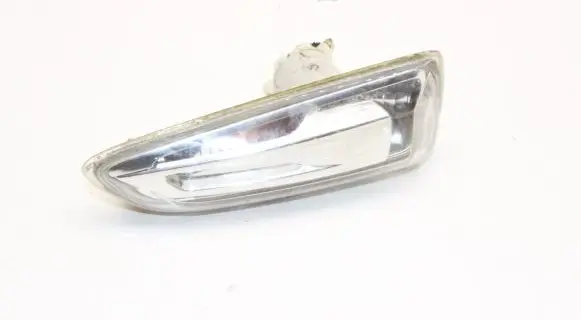 Opel Crossland X Front indicator light 13491088