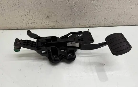 Peugeot Expert Brake pedal 9806461180 9814361880 9818232580