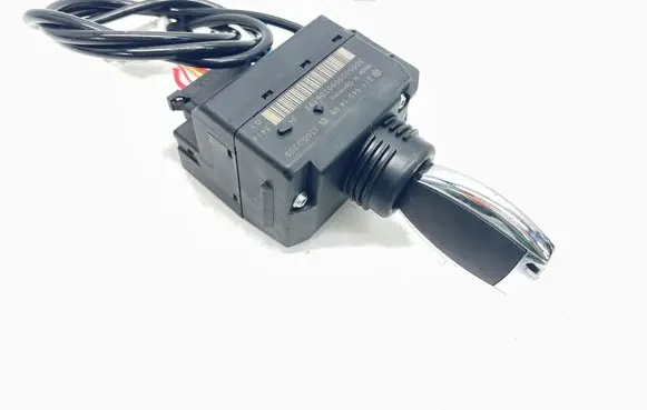 Mercedes-Benz E W211 Ignition lock 2115451408