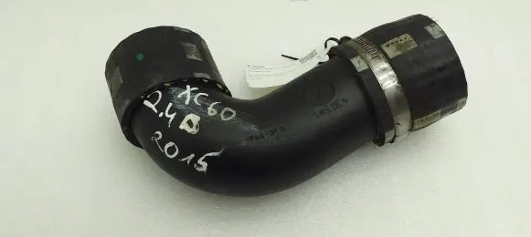 Volvo XC60 Intercooler hose/pipe 31431109