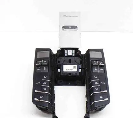 Porsche Panamera (970) A set of switches 97065350350 5HB011703