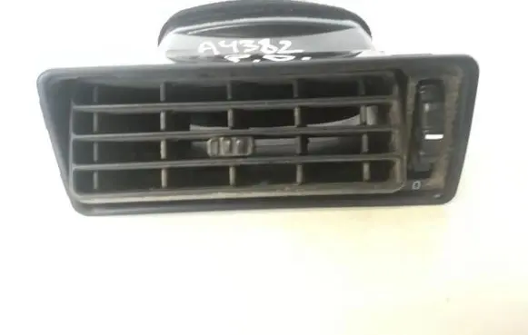 Volvo 850 Dash center air vent grill 9145894