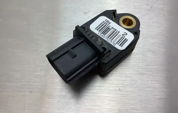 Toyota Yaris Airbag deployment crash/impact sensor 898310H010 1548752570