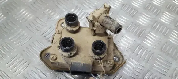 Ford Escort High voltage ignition coil 88sf12029a1a 88sf-12029-a1a