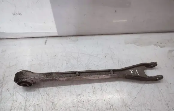 Chrysler 300 - 300C Rear control arm