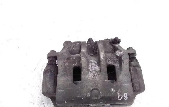 KIA Sorento Front brake caliper