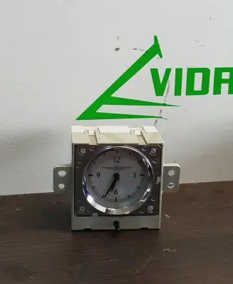 Chrysler Grand Voyager V Clock 