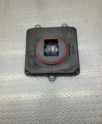 BMW 1 F20 F21 Headlight ballast module Xenon 8494840