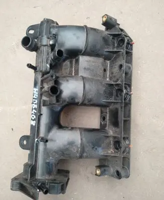 Nissan Micra K14 Intake manifold