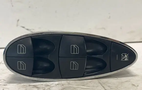 Mercedes-Benz E W211 Electric window control switch A2118219951 501703
