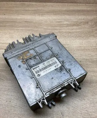 Nissan Primera Engine control unit/module ECU 237102J620