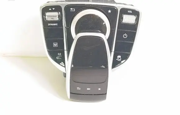 Mercedes-Benz C W205 Head unit multimedia control A2059005915 A2539055200 A2539055700