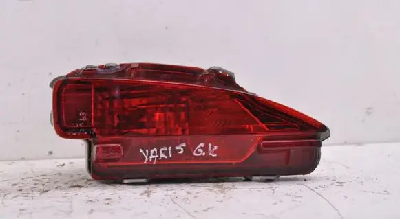 Toyota Yaris Rear fog light V293010L