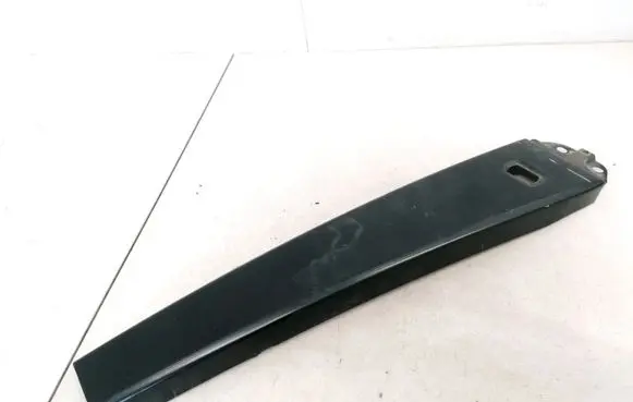 Front door glass trim molding