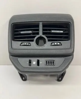Peugeot 5008 II Rear air vent grill 9819999077