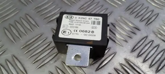 KIA Carens I Other control units/modules 0k2nc677b0 f005v00143