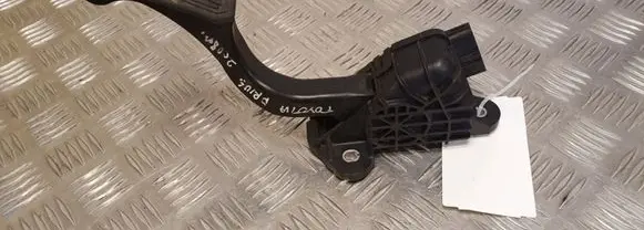 Toyota Prius (XW20) Accelerator throttle pedal 7812047050