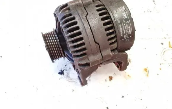 Audi A4 S4 B5 8D Generator/alternator 0123515024 059903015