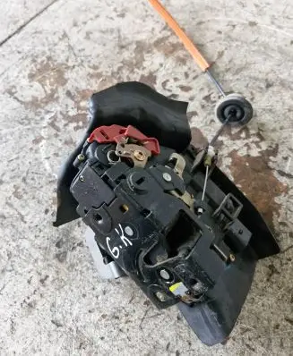 Audi A4 S4 B6 8E 8H Rear door lock